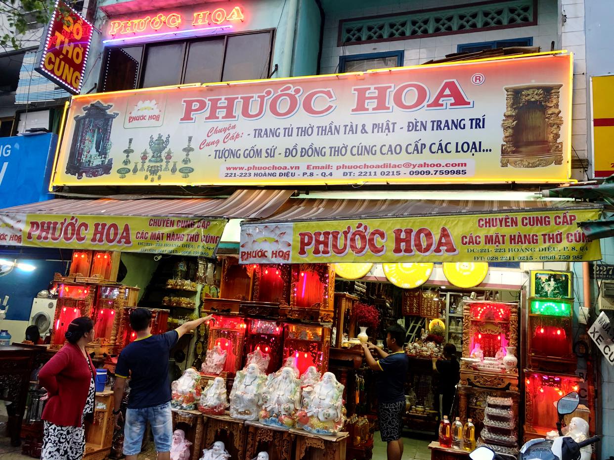 ban_tho_ong_dia_than_tai_quan_4-phuoc_hoa