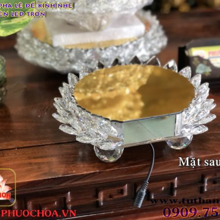 Đài sen pha lê đế kính nhẹ đèn led đổi màu tròn - Ảnh 4