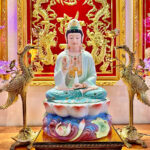 Tượng Quan Âm sứ xanh cao 40cm
